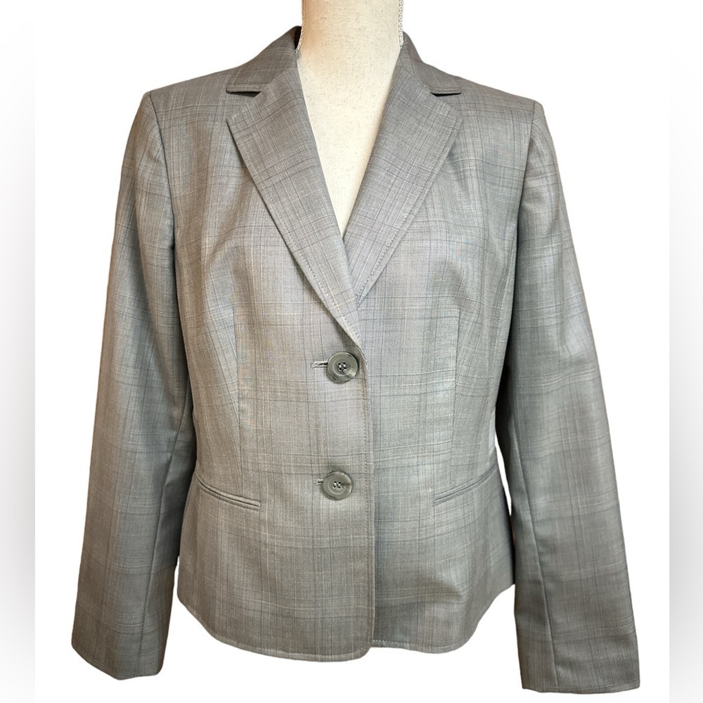 Kasper Separates Grey Pinstriped Career Suit Jacket Blazer Size 10